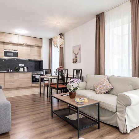 211 / 1 Bedroom / Modern Condo In City Center Budapeste Exterior foto