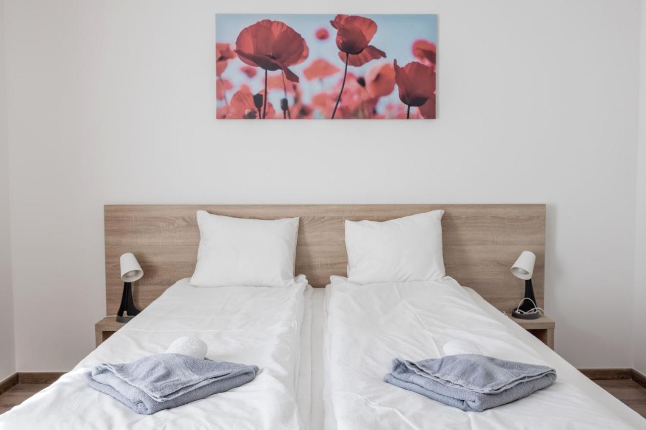 211 / 1 Bedroom / Modern Condo In City Center Budapeste Exterior foto